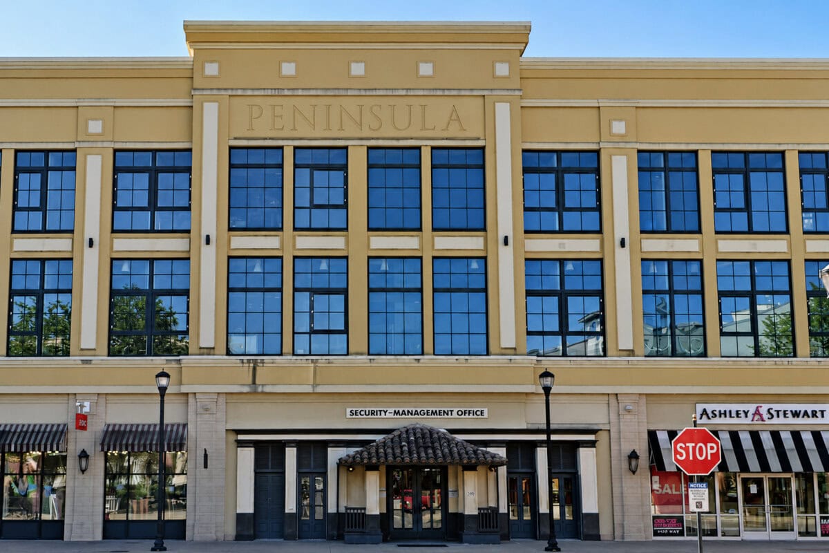 Peninsula Town Center Is Hampton, VA's Biggest Shopping Center and There's No Mall in It