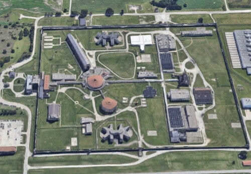 One Guard, Hundreds of Men, One Round Room: Stateville in Crest Hill Is Closed Now. Illinois Wants Two New Prisons Here by 2032. 8 Stateville Correctional Center in Crest Hill