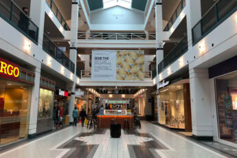 Anchorage 5th Avenue Mall
