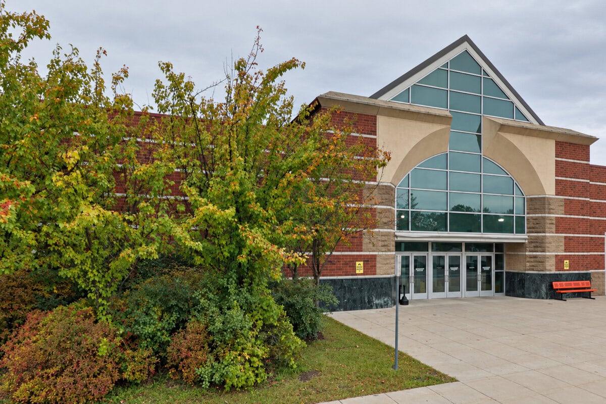 Seven Years After the Doors Locked, Diamond Run Mall in Rutland, VT Is Still Standing - and Here's Why Nothing Has Come Down 5 Diamond Run Mall in Rutland, VT