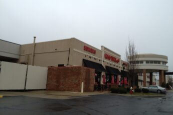 Holly Hill Mall