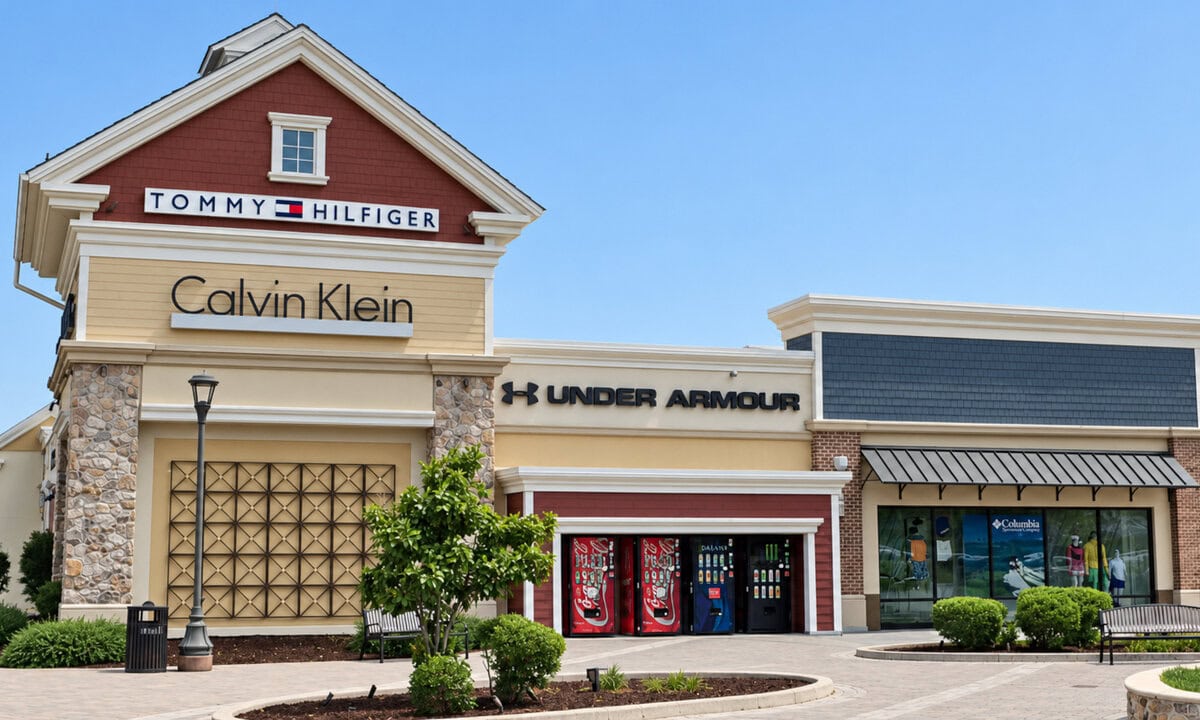 Norfolk Premium Outlets in Norfolk, VA