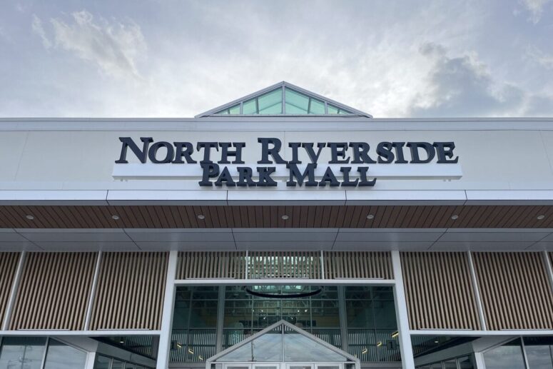 The mall with stores it doesn't own: inside 50 years of North Riverside Park Mall in North Riverside, IL