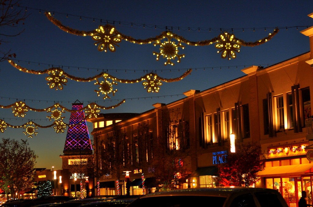 Pinnacle Hills Promenade