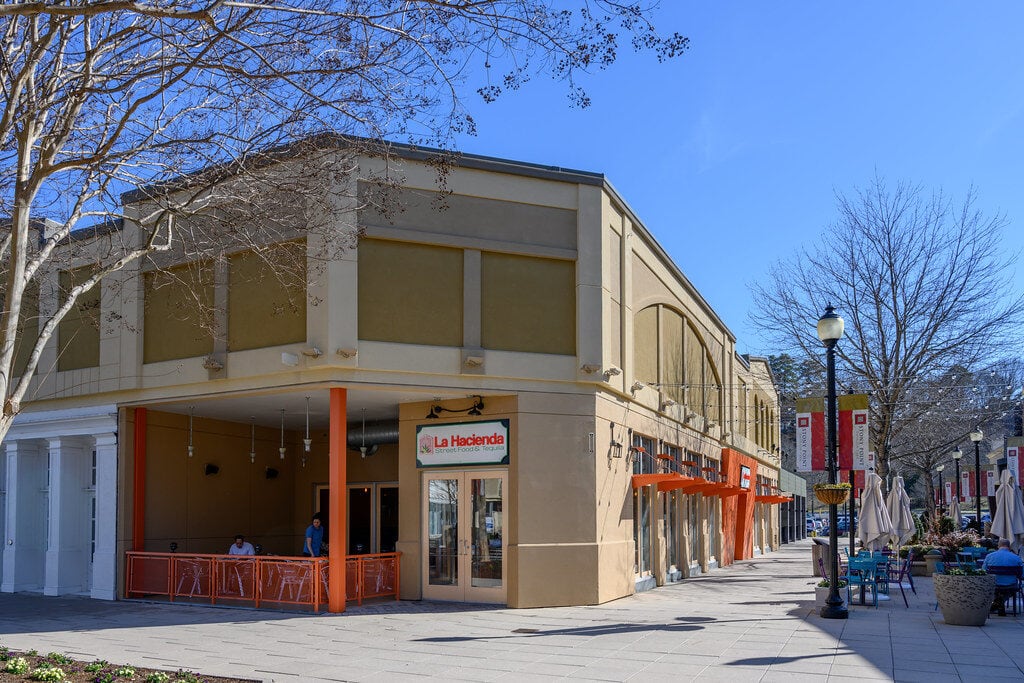 Stony Point Fashion Park