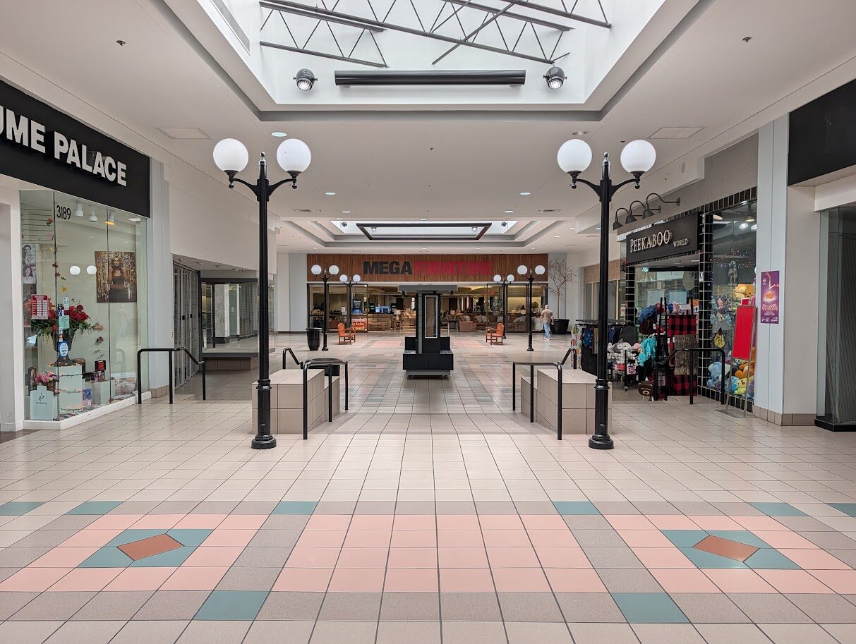 Temple Mall West Wing