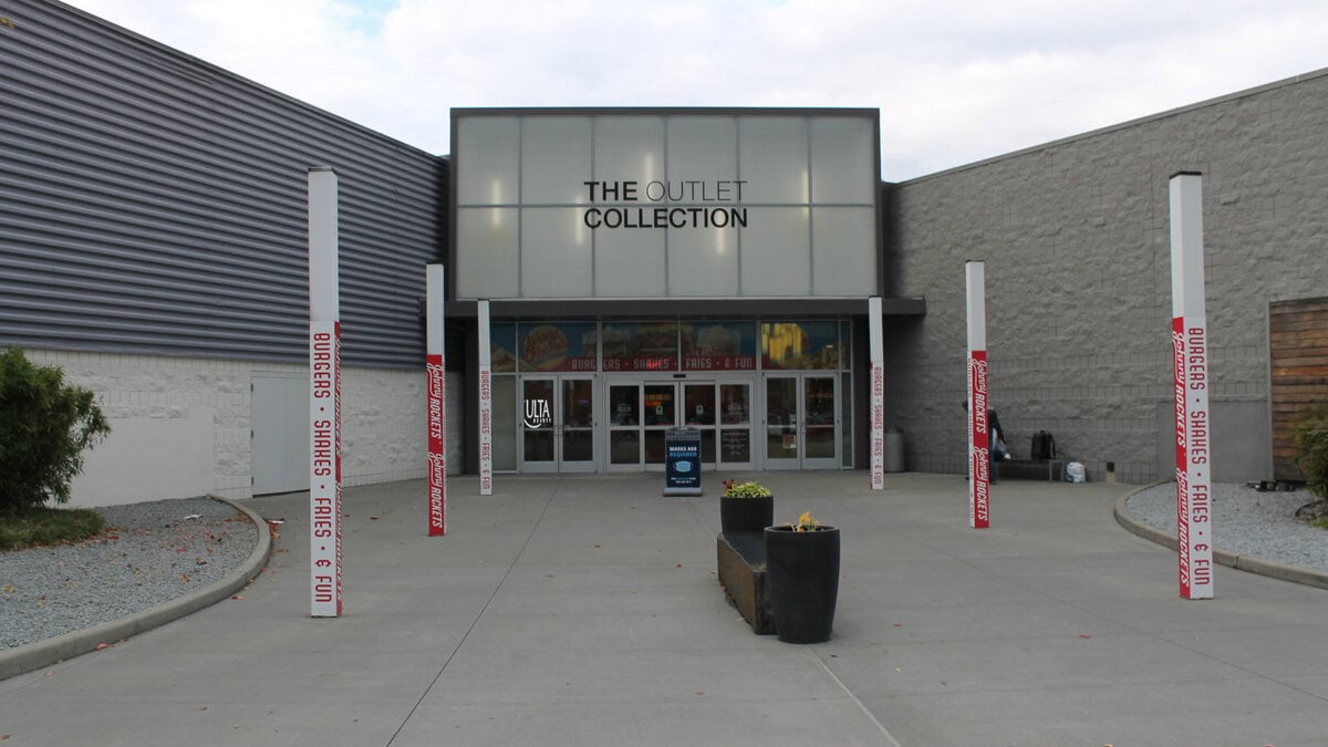 The Outlet Collection Seattle