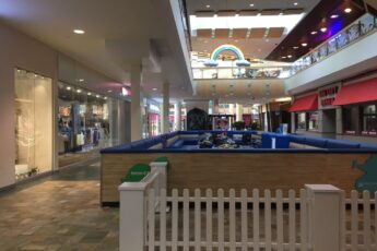 Windward Mall