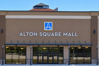 Alton Square Mall entrance in Alton, IL