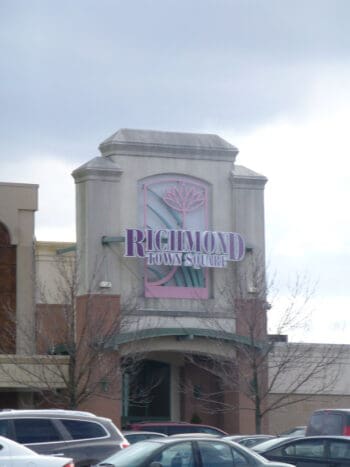 The Rise and Fall of Richmond Town Square in Richmond Heights, Ohio