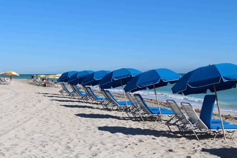 What is the cheapest place to vacation in Florida?