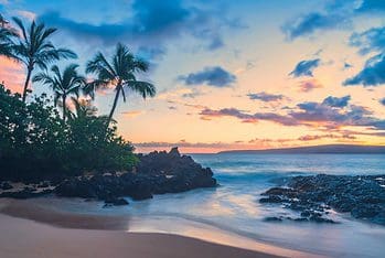 Bright things to do in Hawaii