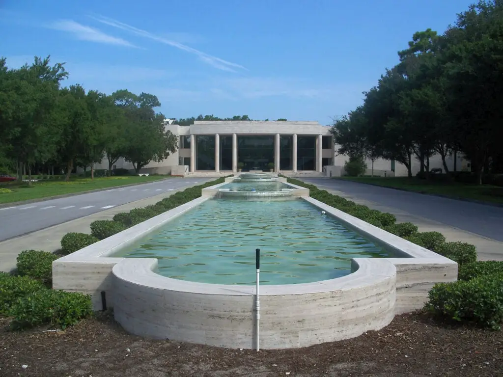 Appleton Museum of Art with pool