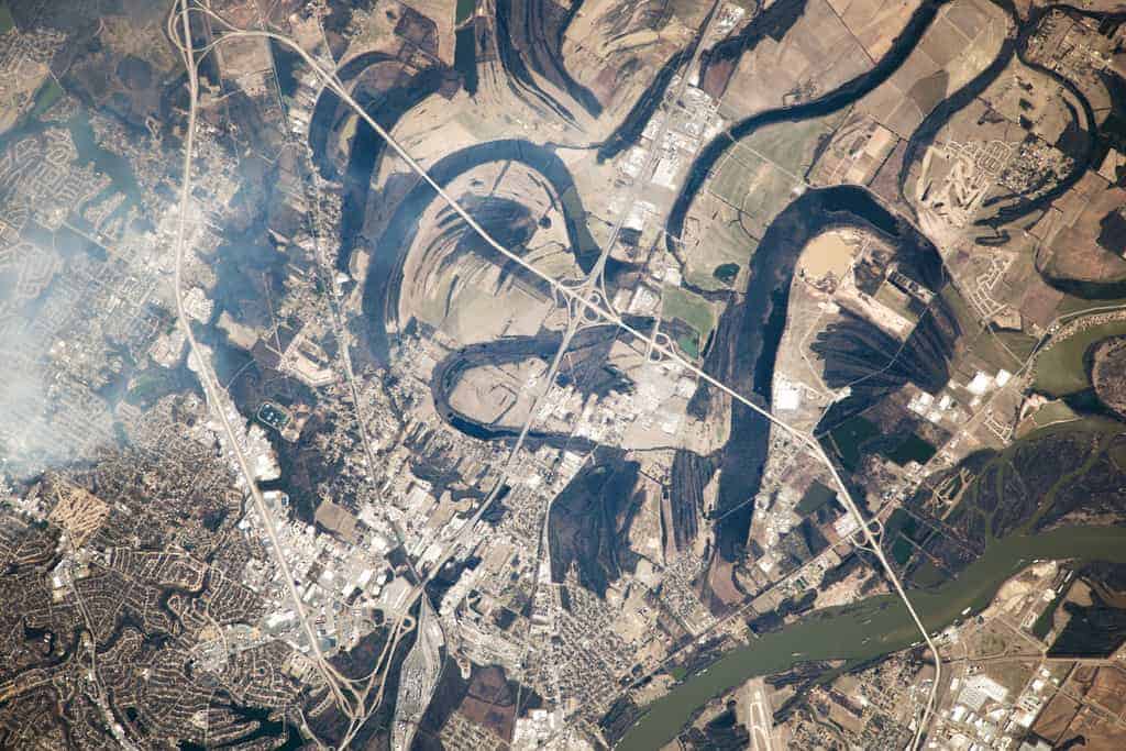 Arkansas River Meanders (NASA, International Space Station, 02/21/14)