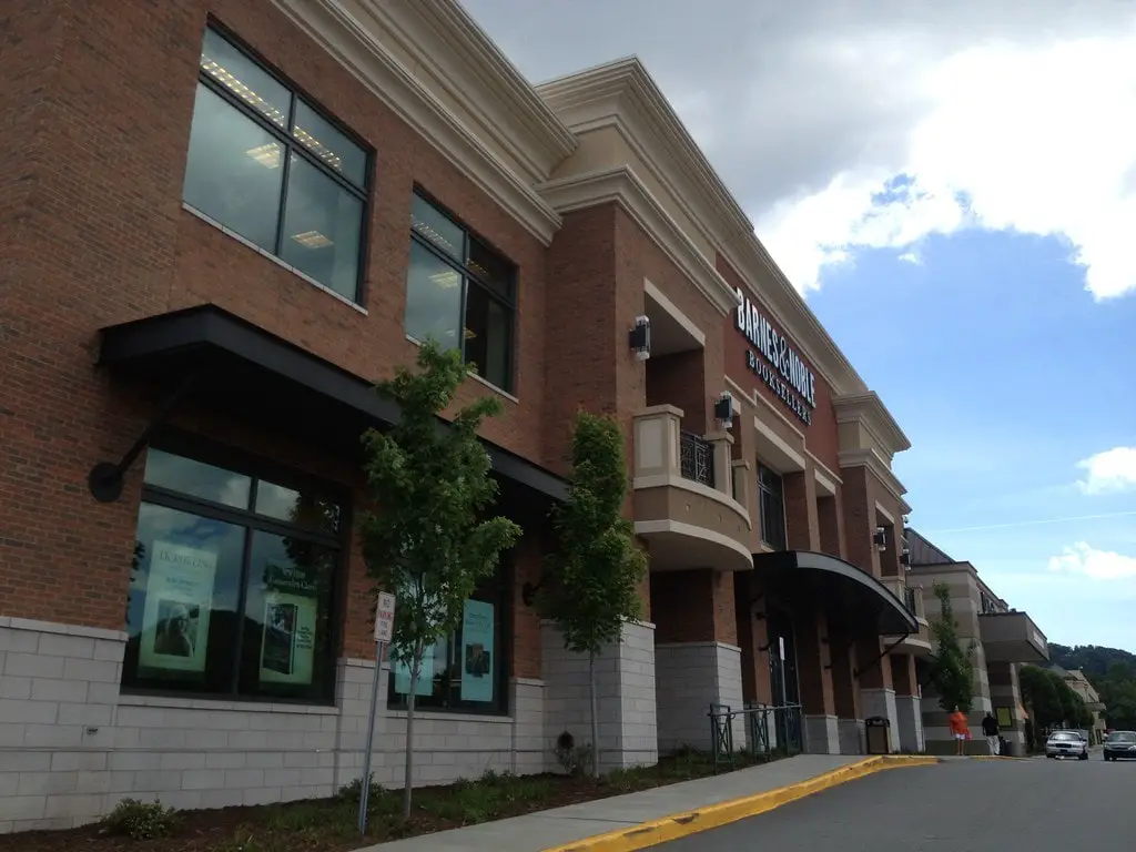 Barnes & Noble - Asheville Mall Asheville, NC