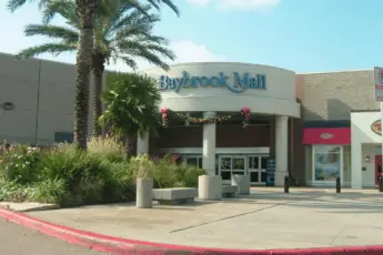 Baybrook Mall entrance