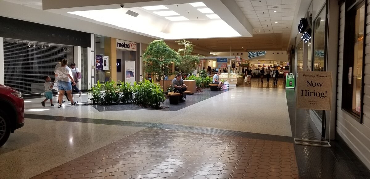 How Berkshire Mall in Wyomissing, PA, Went From Packed Lots to Posted Warnings