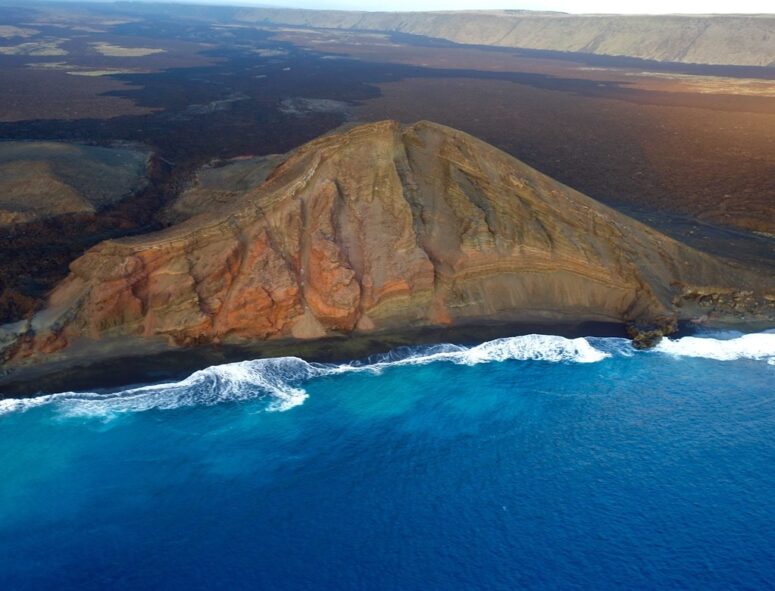 Hawaii Helicopter Volcano Tours: Celebration of Geological Heritage