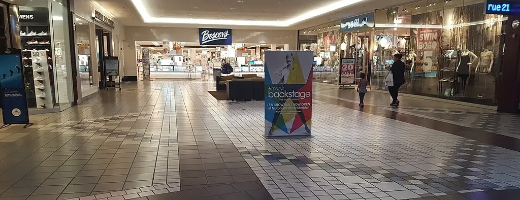 Boscovs Meriden Mall