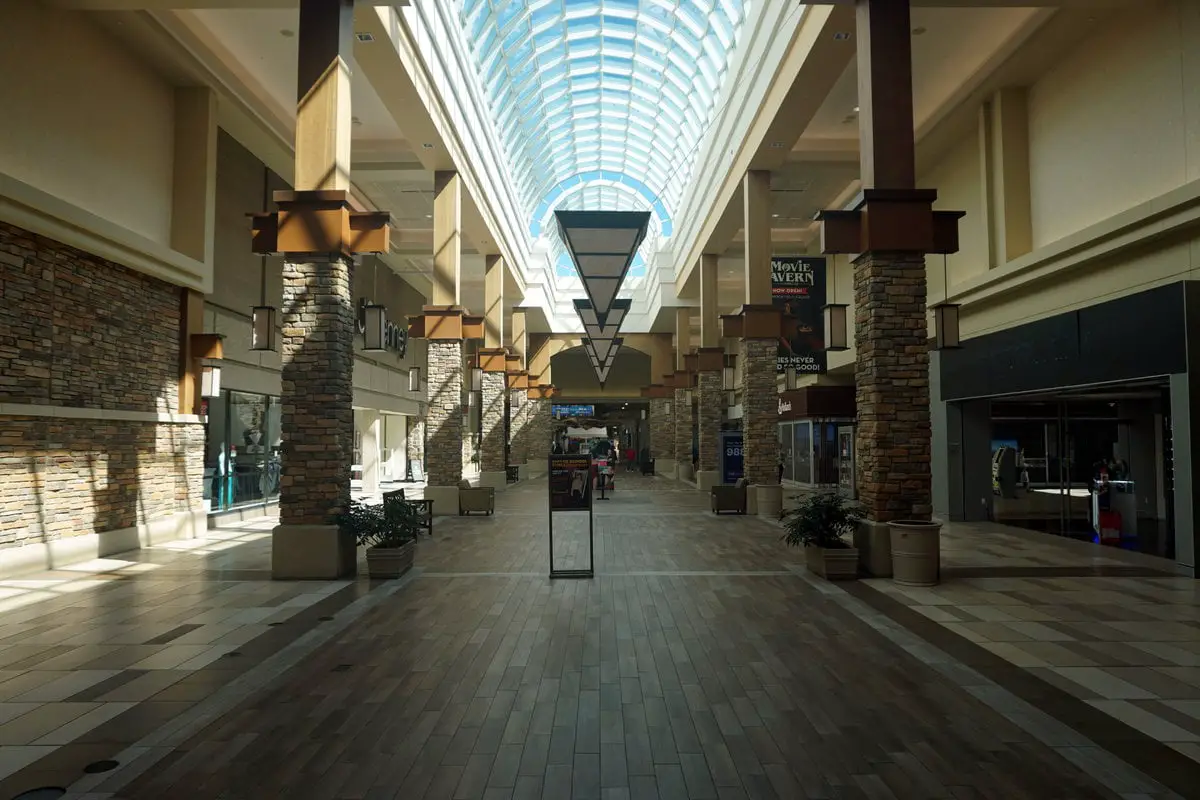 Brookfield Square Mall in Brookfield, WI: A Mall with Over 50 Years of History