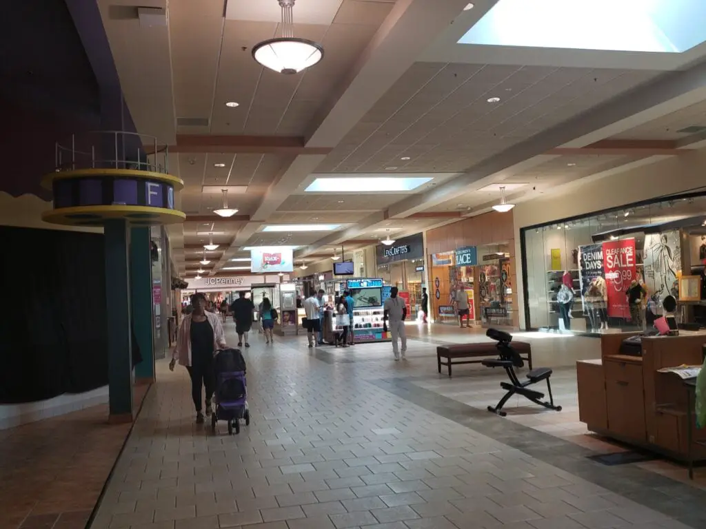 Brunswick Square Mall