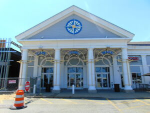 Cape Cod Mall