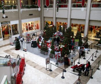The Evolution of Hawthorn Mall in Vernon Hills, IL, and Its Impact on Local Life