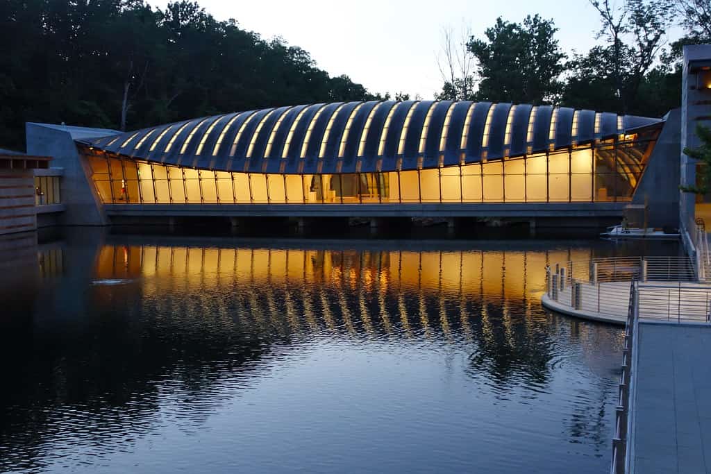 Best places to visit in Bentonville - Crystal Bridges Museum of American Art