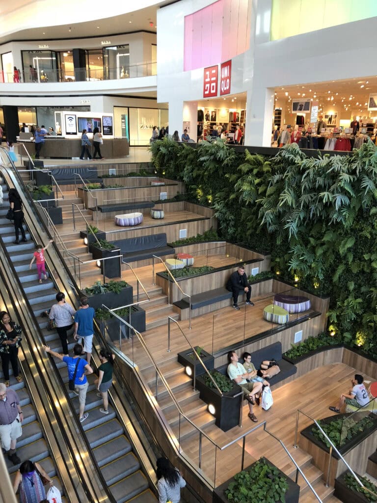 Malls Came and Went, but Del Amo Fashion Center in Torrance, CA Kept Moving 11 Del Amo Fashion Center Del Amo Fashion Center