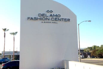 Del Amo Fashion Center sign