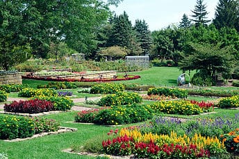 Dubuque Arboretum & Botanical Gardens