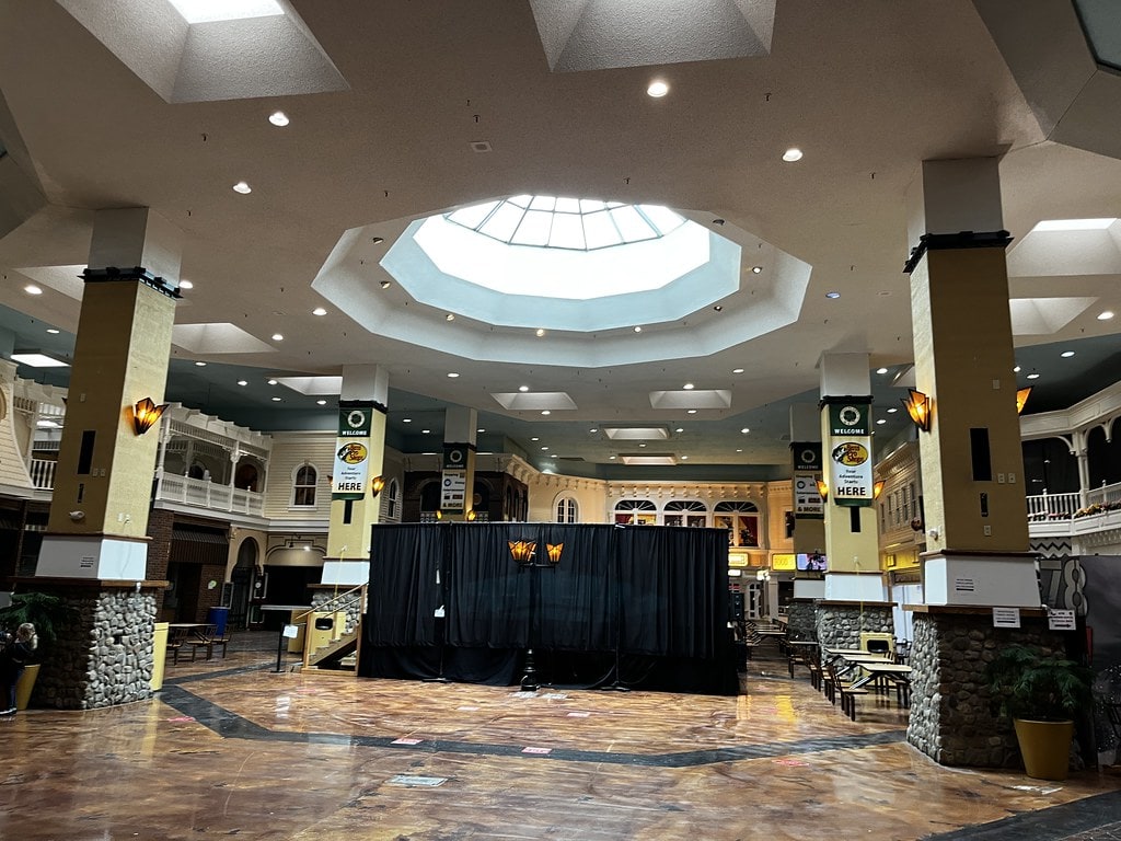 Fingerlakes Mall