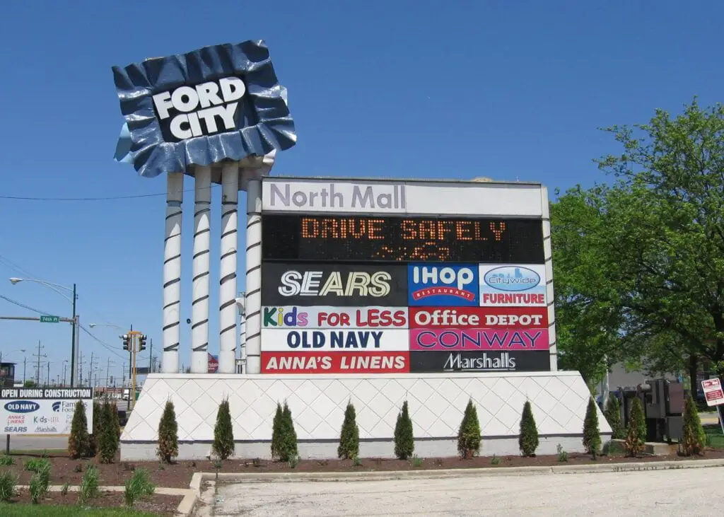 Ford City Mall Sign