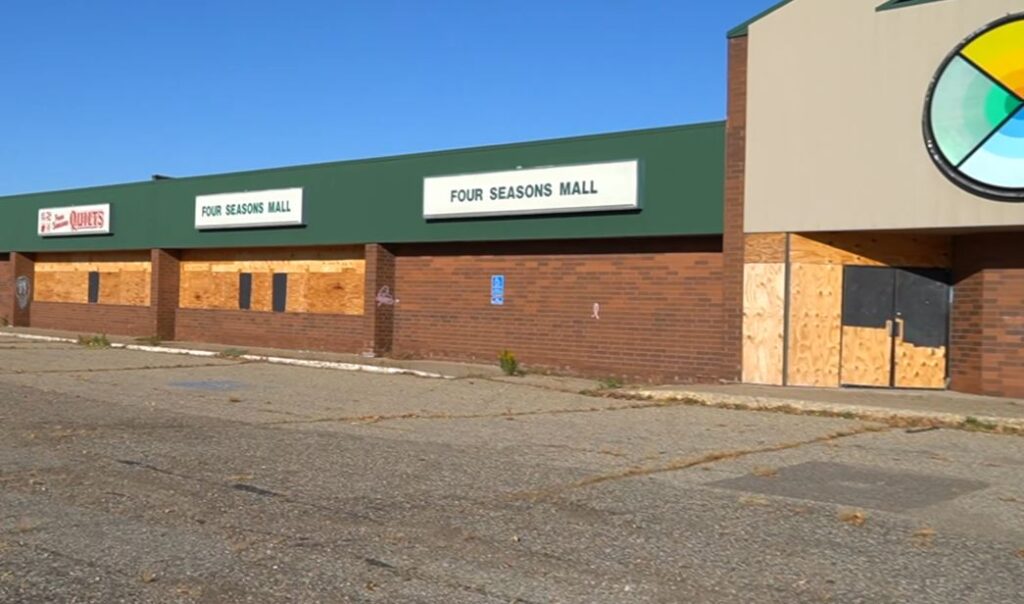 Four Seasons Mall in Plymouth, MN