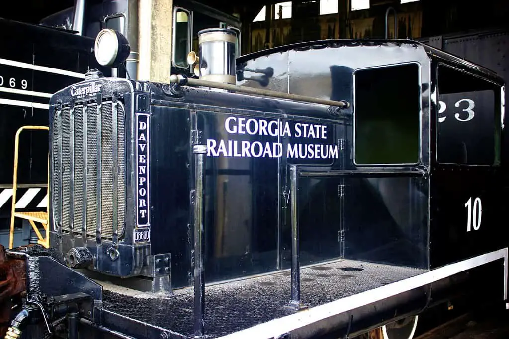 Best tourist attractions in Savannah Georgia State Railroad Museum