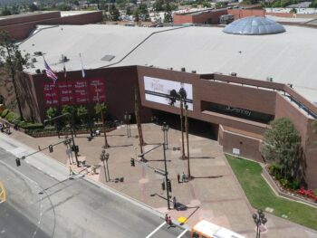 Glendale Galleria Mall: Legacy of Shopping in Glendale, CA