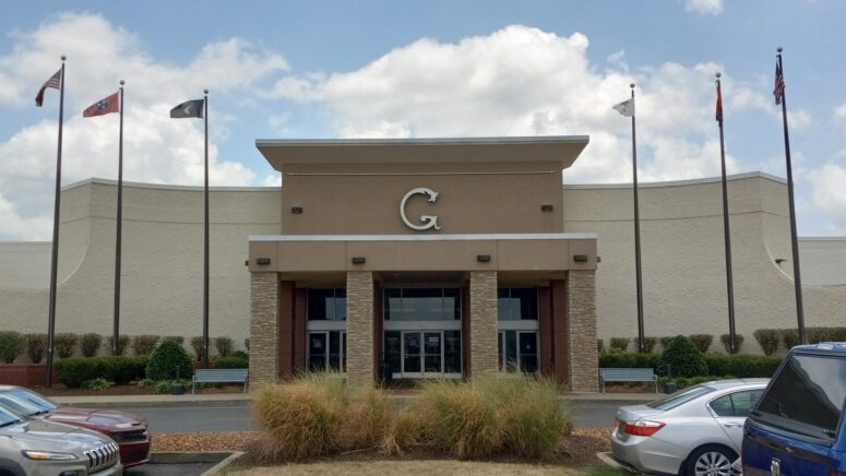 New Stores and Renovations: Governor's Square Mall in Clarksville, TN