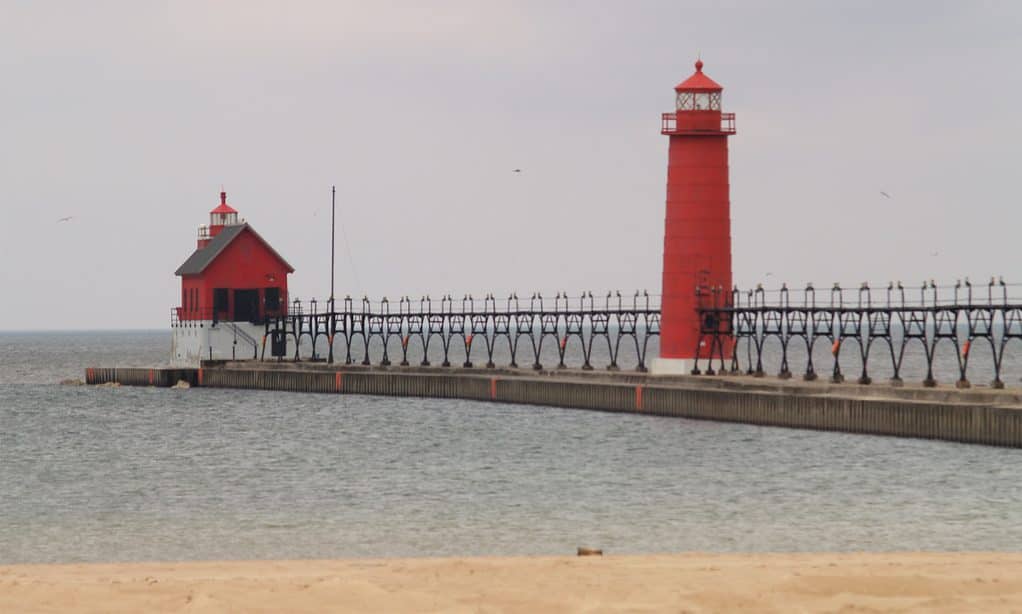 Grand Haven MI South Pierhead Light and inner lighthouse