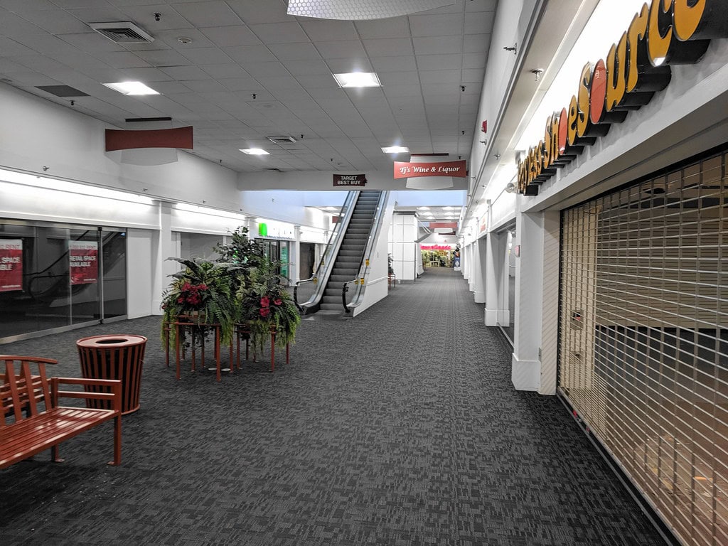 The Ups and Downs of Hawley Lane Mall, Trumbull, CT, Since 1971 2 Hawley Lane Mall