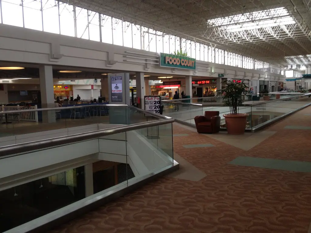 Hickory Hollow Mall