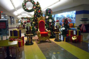 Hickory Point Mall in Forsyth, Decatur, IL: What the Future Holds for This Mall?