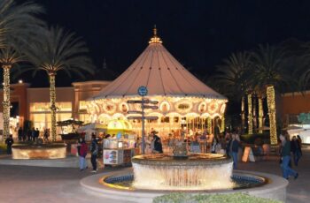 Irvine Spectrum Center Mall: Landmark of Leisure and Lifestyle in Irvine, CA