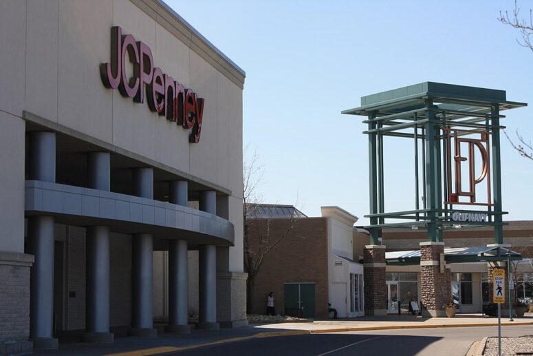 Can Eden Prairie Center Mall Keep Thriving in Eden Prairie, MN?