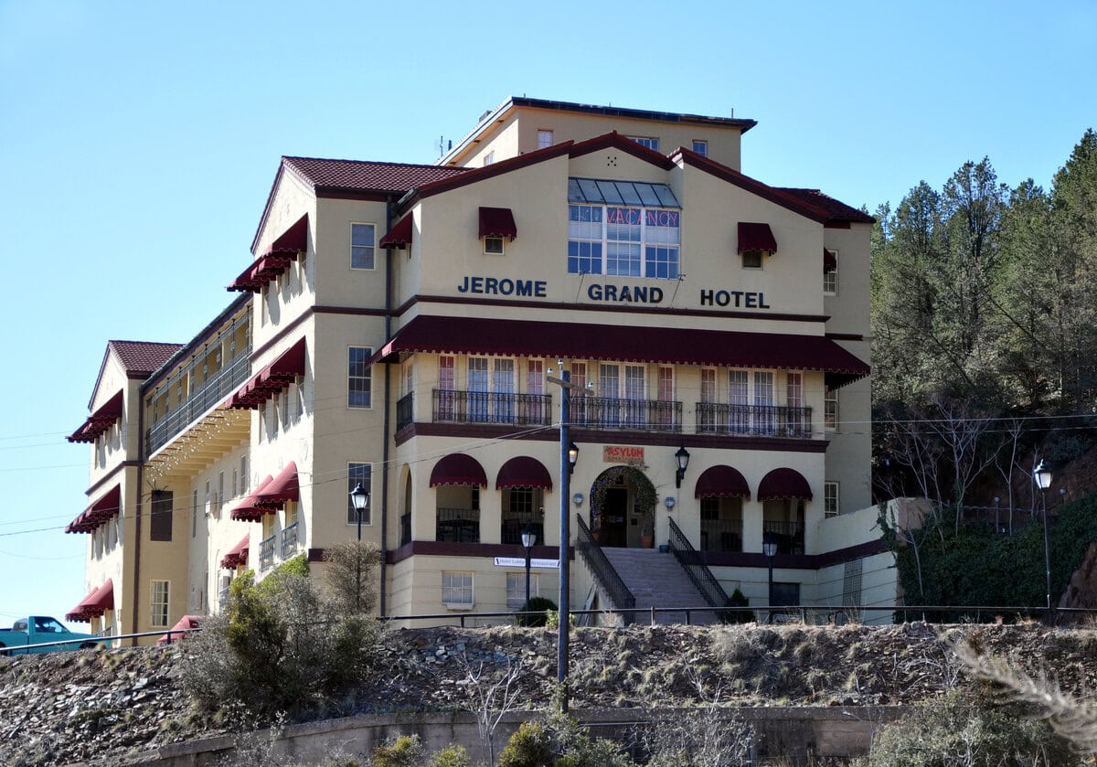 Jerome Grand Hotel, Jerome, AZ: Old Walls, Cold Floors, Real History