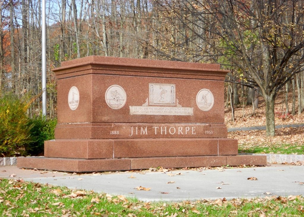 Jim Thorpe grave