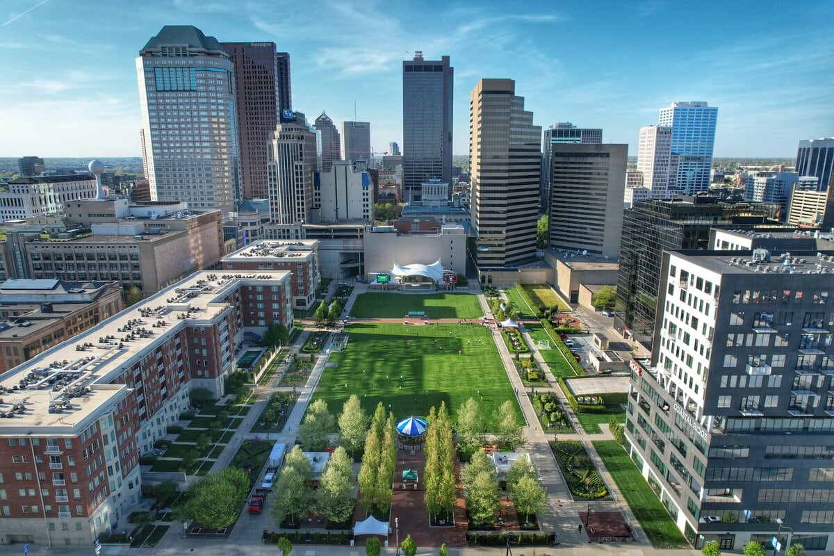 Columbus City Center: The Mall That Took Over Columbus, OH, Downtown and Vanished 12 John F. Wolfe Columbus Commons
