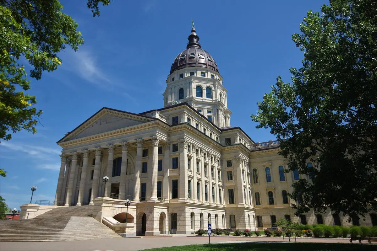 The Kansas State Capitol in Topeka, KS: Where History Meets Artistry