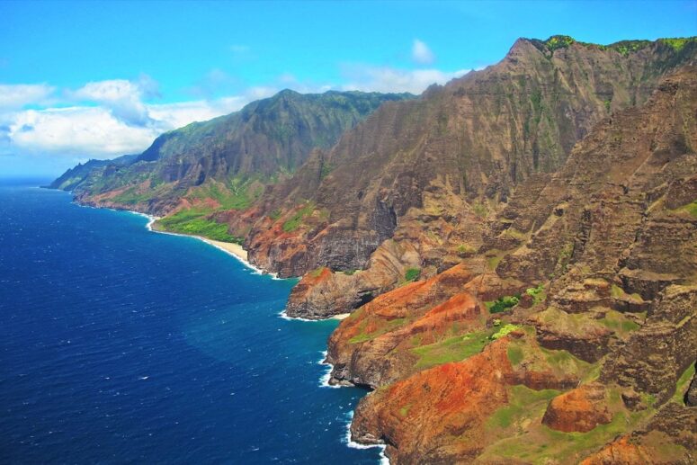 Kauai Helicopter Tours: Tips and Recommendations