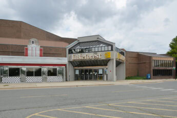 Lakeforest Mall