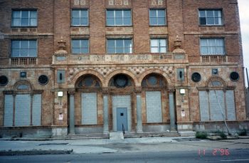 Lee Plaza in Detroit, MI: A Tale of Luxury, Loss, and Lingering Hope